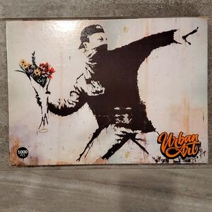 URBAN ART "Banksy's Graffiti"  1000-PIECE JIGSAW PUZZLE -  NWT